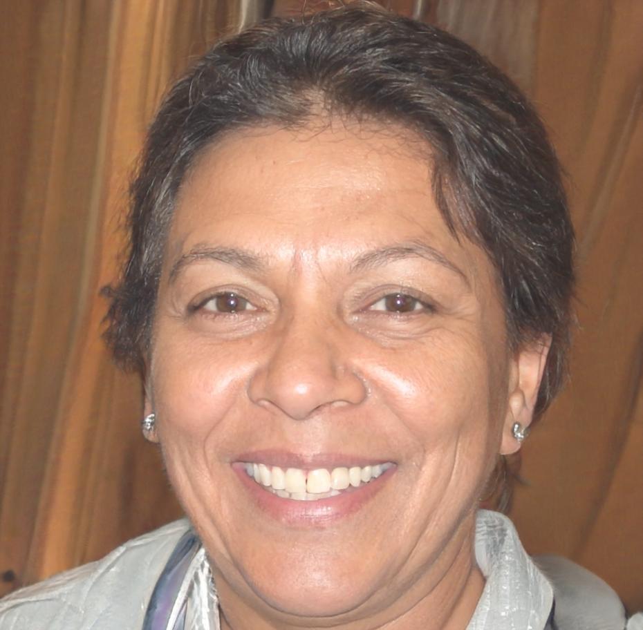 Professional headshot of Elif Karahan